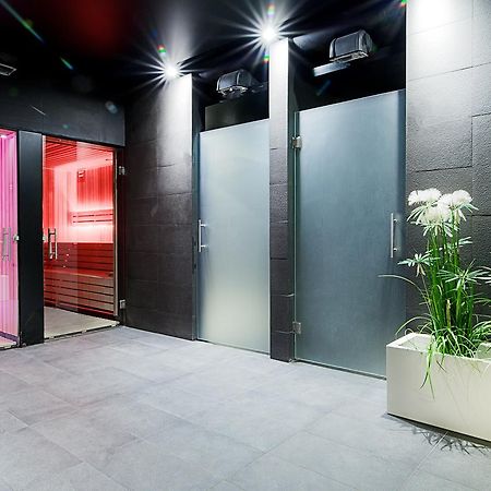 M Hotel Łódź Buitenkant foto