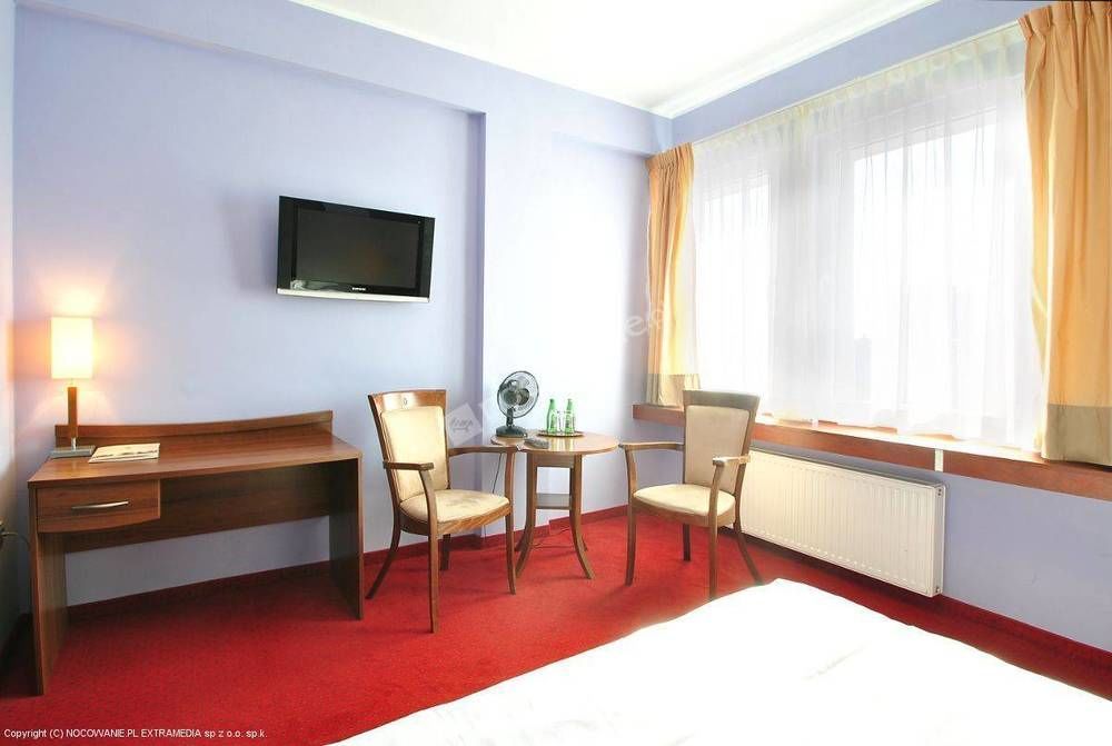 M Hotel Łódź Buitenkant foto