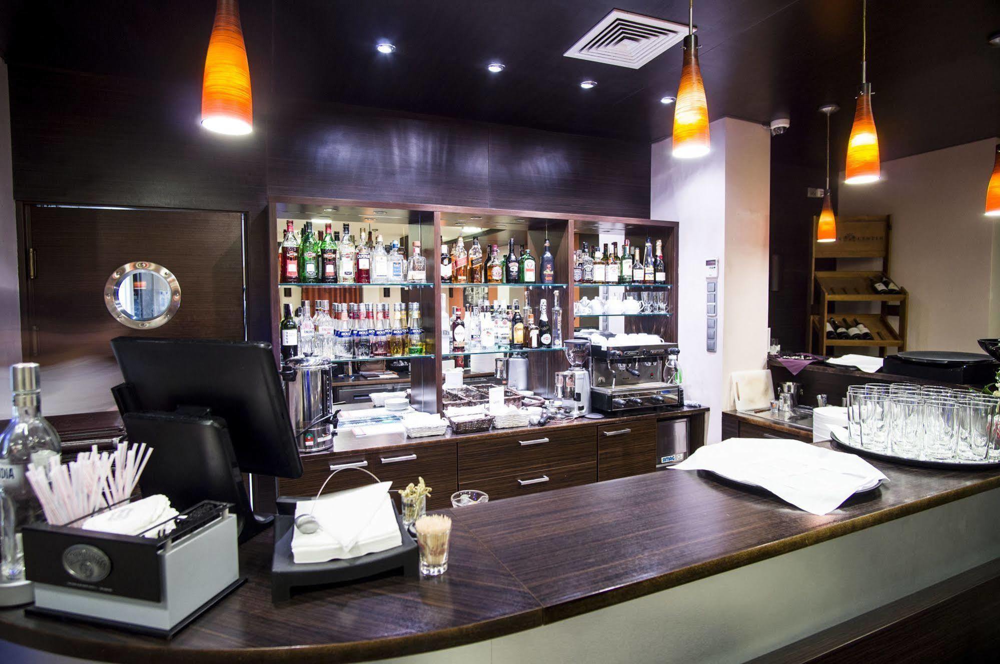 M Hotel Łódź Buitenkant foto